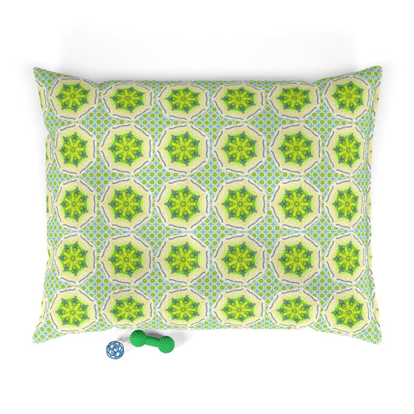 Medallion Pet Bed - Chartreuse Dream