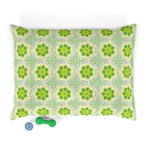 Medallion Pet Bed - Chartreuse Dream